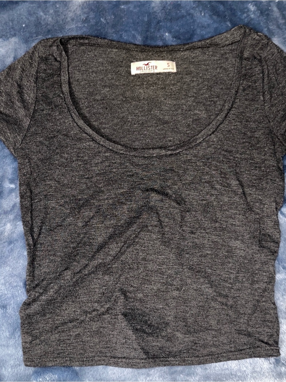 Hollister Women's Dark Heather Scoop Neck Tee - Charcoal